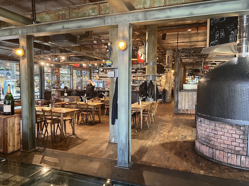 MOTORWORLD Inn Restaurant München