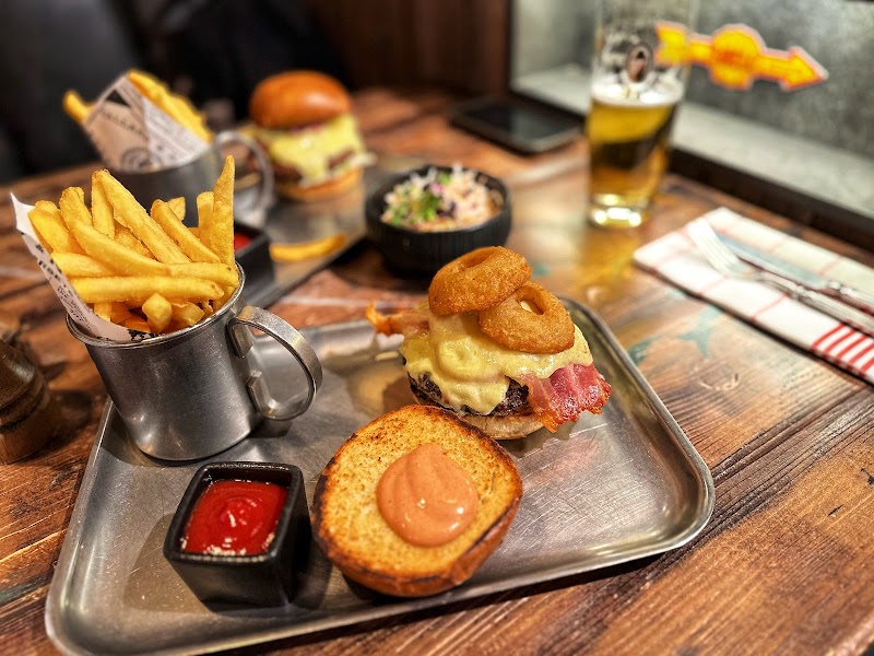 MOTORWORLD Inn Restaurant München