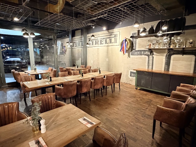 MOTORWORLD Inn Restaurant München